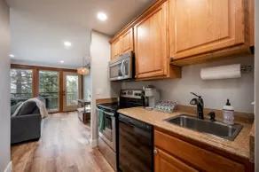 Easy Access to Bend+Bachelor | Hot Tub | Pets OK - Image 3