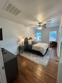 Downtown Hideaway - Image 5