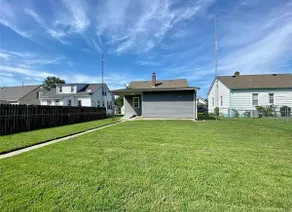 Home in Perryville - Image 4