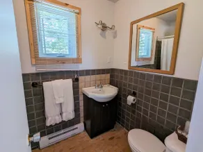 Small family studio by the river - Image 2