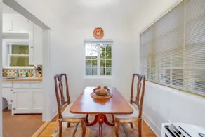 Desert Bloom, Blocks from U of A, 1 BR 1 BA - Image 2
