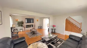 Charming home situated in the Waterloo. - Image 5