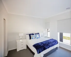 Cosy brand New - Image 4