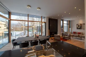 Takayama - Luxury 4 bedroom home - Image 5