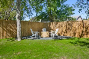 Beautiful Retreat Near Historic Downtown McKinney - Image 2