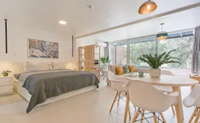 King-size bed with terrace and Air Conditioning! - Image 2