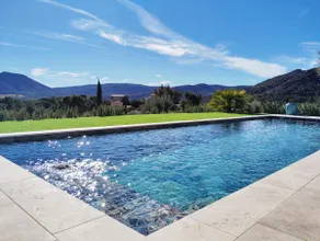 Air-conditioned Provençal villa, heated pool - Image 5