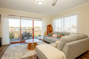 2BR waterview gem @ Mariners - Image 4