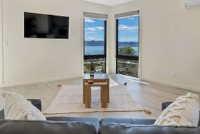 ”View Studio” Apartment Sandy Bay Close to Casino - Image 2