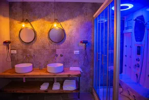 Tiny House Corte Segreta 2 Suite mini SPA interna - Image 5