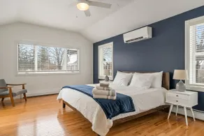 Experience Saco in Elegant, Newly Upgraded Home - Image 2