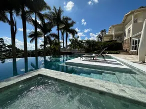 Stunning view! Spacious modern comfortable home - Image 5