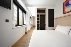 Numa Madrid Goya, Medium Studio with Kitchenette . - Image 4