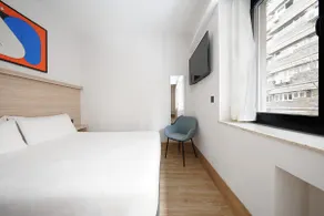 Numa Madrid Goya, Medium Studio with Kitchenette . - Image 5