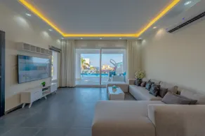Luxury villa - Image 5