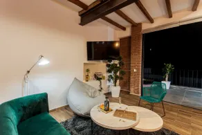 Equipped apartment in a condominium with amenities - Image 3