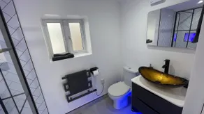 Private Luxury By The Sea, With A Personal Gym, Hot Tub, And Free Parking! - Image 4