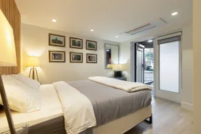 Ultra Modern Ground Floor Apartment - Image 3