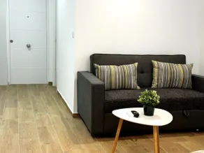 Entire apartment in Valencia. Loft B - Image 5