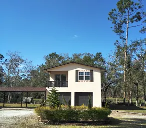 The Little Retreat, Solo, Couples & Small Families - Image 2