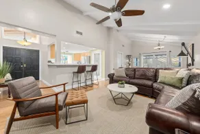 Remodeled home near CSUB - Image 3