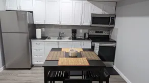 2BR Compact Comfort: Great 4 Family & Work Stays! - Image 4