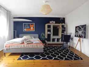 ½ HOUSE | Cosy Getaway on 2 Floors - Image 2