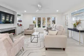 A Luxurious Home for rest and work. - Image 3