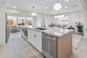A Luxurious Home for rest and work. - Image 4
