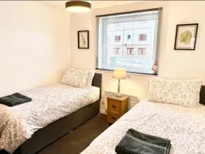 Two Bed Holiday Home with Free Parking in Inverness - Image 3