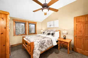 Ski-In/Ski-Out Premium North Shore Cabin in Lutsen - Image 5