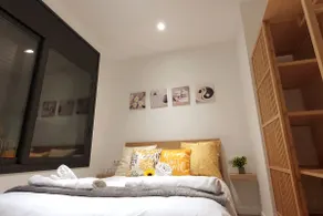 Renovated duplex with terrace 20 minutes from Barcelona - Image 2
