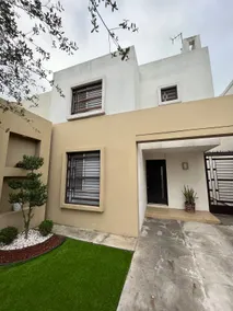 House west of Monterrey - Image 2