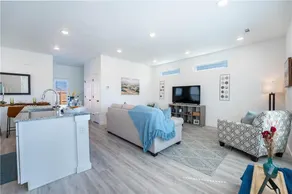 Warm and cozy new home - Image 2