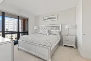 ”Faith of Evanston”2BDR/2bth W Gym+Pool - Image 2