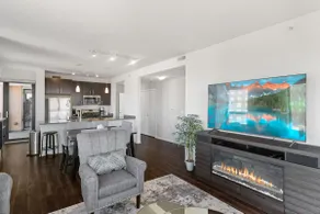”Faith of Evanston”2BDR/2bth W Gym+Pool - Image 5