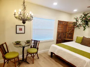 Romantic Oases Near Siesta Key Beach! - Image 5