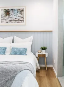 Luxury studio, steps from ocean - Image 2