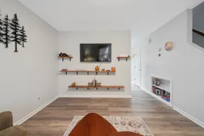 Cozy 2BR Townhome Near Duke – Pet Friendly! - Image 4