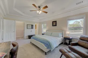 NEW! Beautiful, Cozy & Spacious ~5 min to Downtown - Image 3