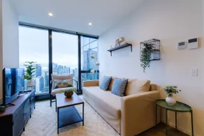 Brand new skyscraper-stylish Apt - Image 4