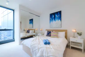Brand new skyscraper-stylish Apt - Image 5