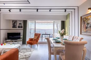 Apartment with terrace with sea view - Image 2