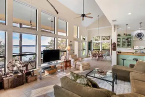 Dream Balcony Lakehouse ~Golf Cart ~Games ~Kayaks - Image 3