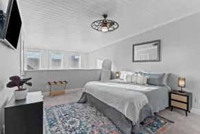 Crystal’s Condo - Historic Downtown Near Riverwalk - Image 3