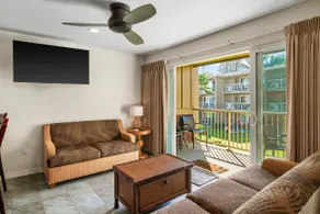 2 Bedroom Ocean View Condo with Elevator & Pool - Image 4