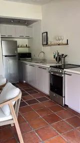 Cocobuoys Apt 50 - Beach & Pool Access - Image 3