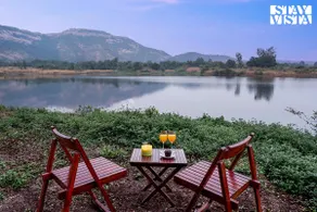 @4BR Backwater Hills w/Luxe Hill & Lake Getaway - Image 4