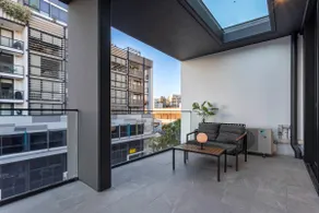 Kula Classic 1 Bedroom Apartment Wollongong - Image 5