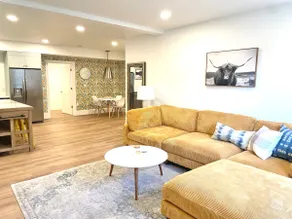 Brand new modern ski cottage - Image 2